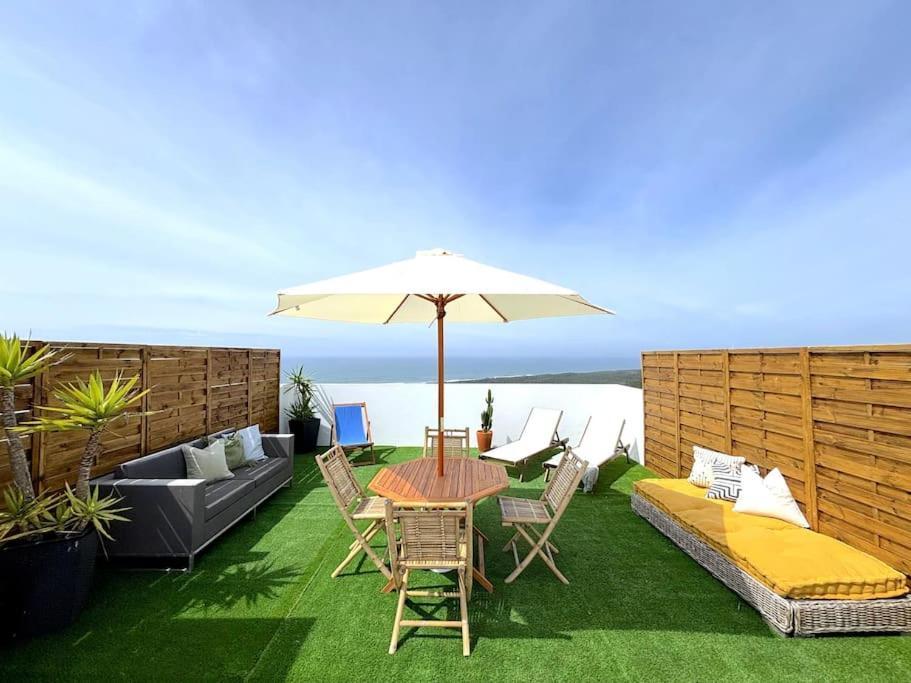Nazare Boutique W Sea View And Private Rooftop Terace Exteriör bild