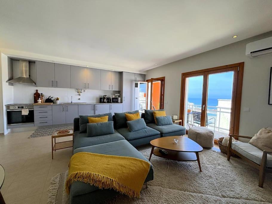 Nazare Boutique W Sea View And Private Rooftop Terace Exteriör bild