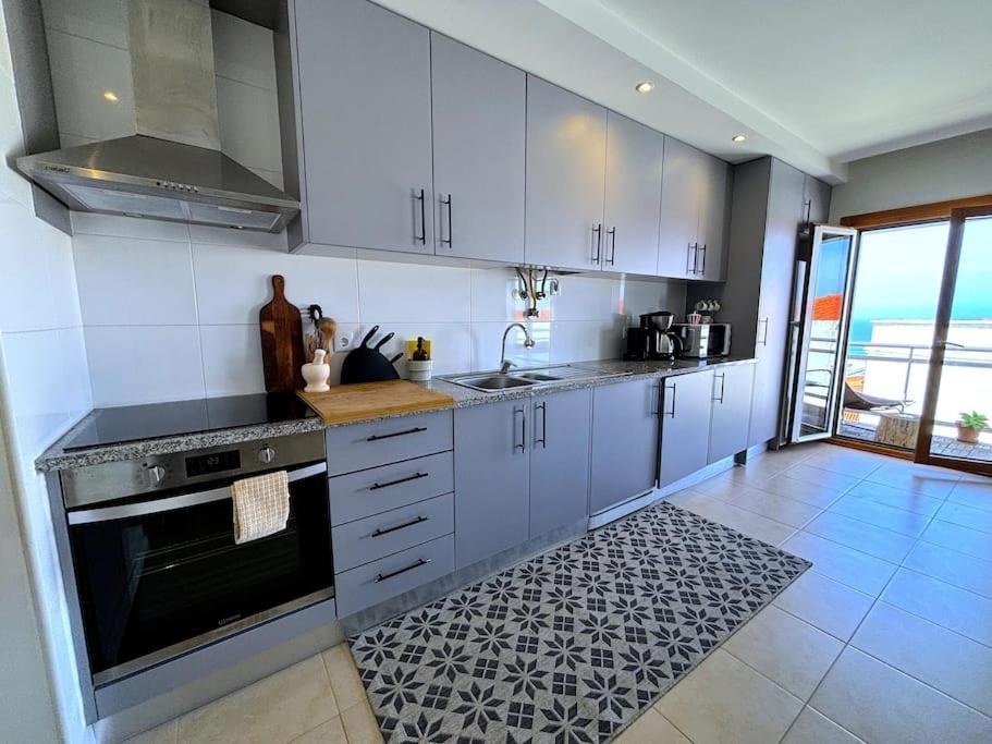 Nazare Boutique W Sea View And Private Rooftop Terace Exteriör bild